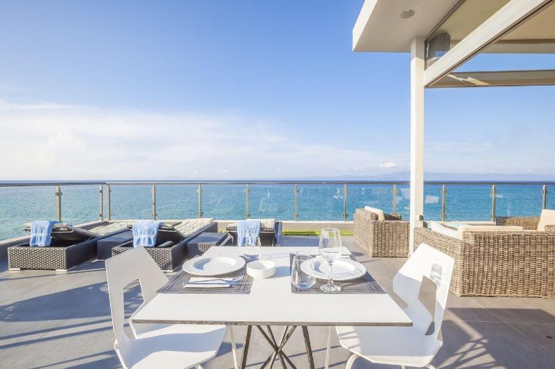 Art Boutique Suites Pefkochori Bagian luar foto