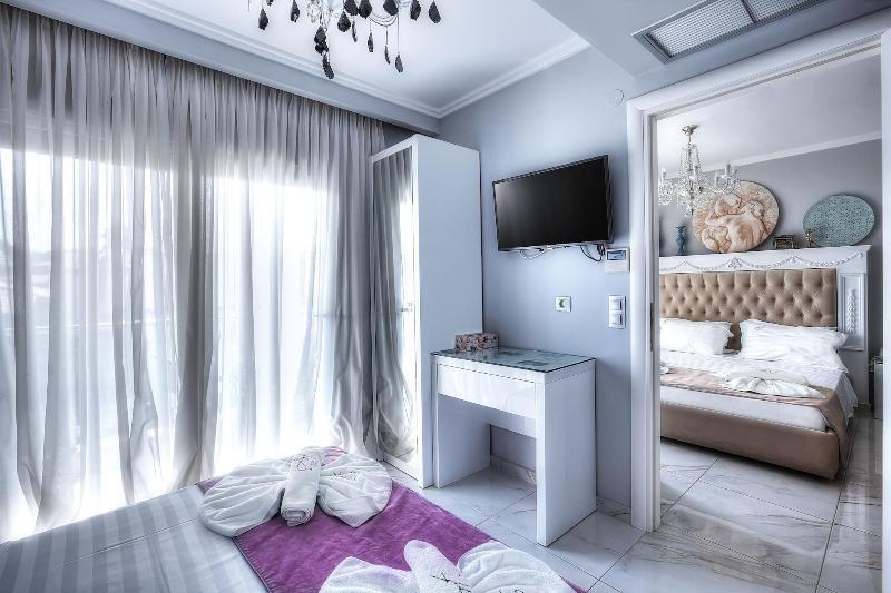 Art Boutique Suites Pefkochori Bagian luar foto
