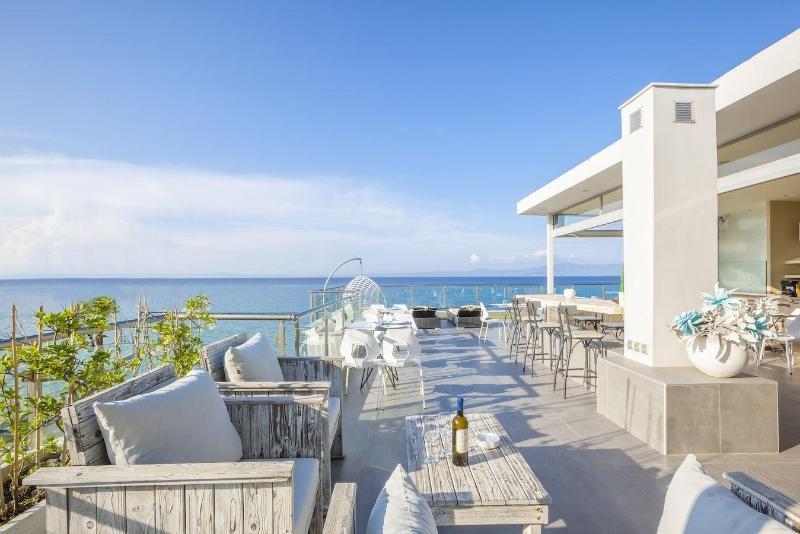 Art Boutique Suites Pefkochori Bagian luar foto