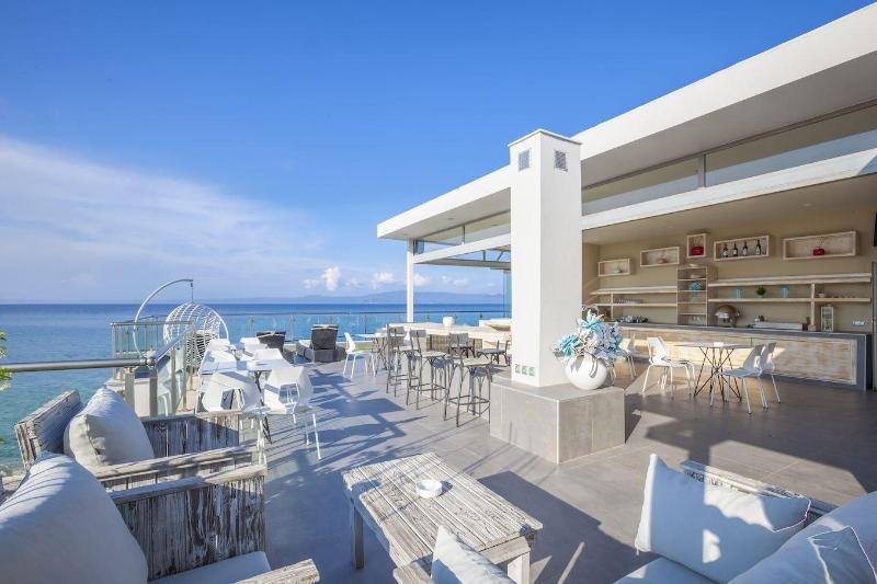 Art Boutique Suites Pefkochori Bagian luar foto