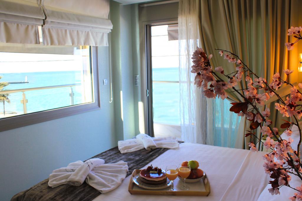 Art Boutique Suites Pefkochori Bagian luar foto