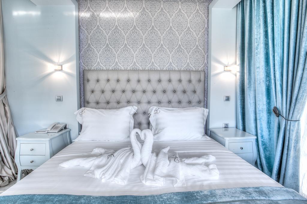 Art Boutique Suites Pefkochori Bagian luar foto
