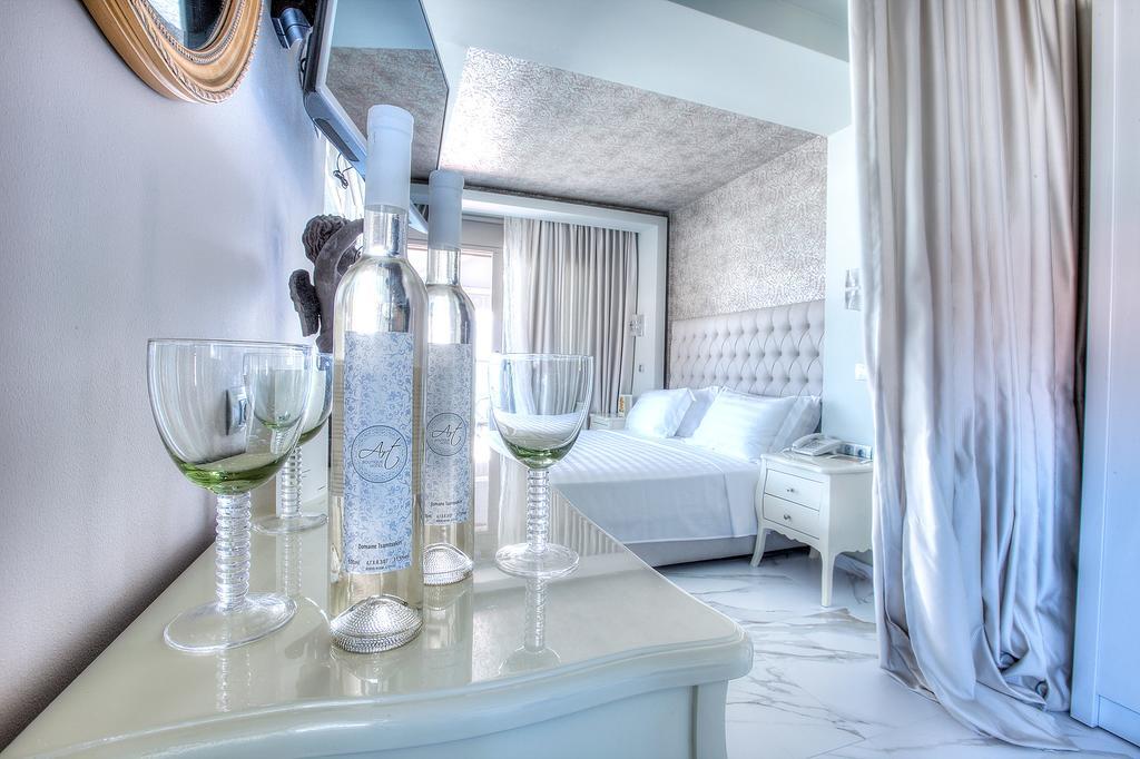 Art Boutique Suites Pefkochori Bagian luar foto