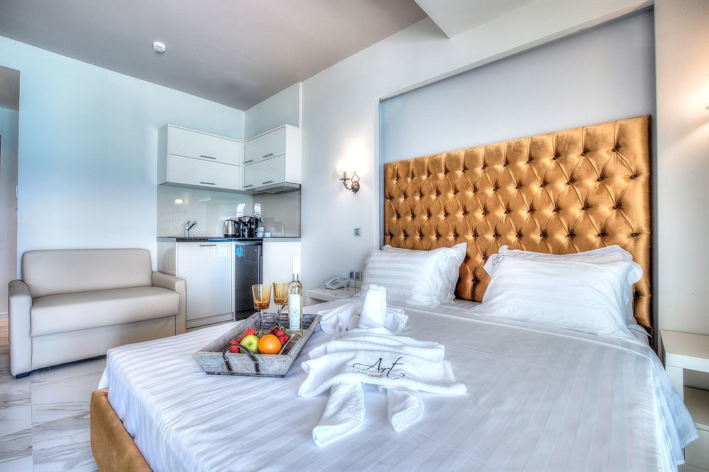Art Boutique Suites Pefkochori Bagian luar foto
